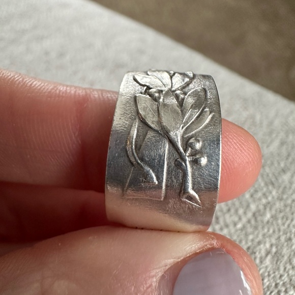 1954 Rifle Spoon Ring - Picture 10 of 14